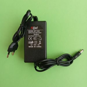 آداپتور سوئیچینگ رومیزی 12V-2A
