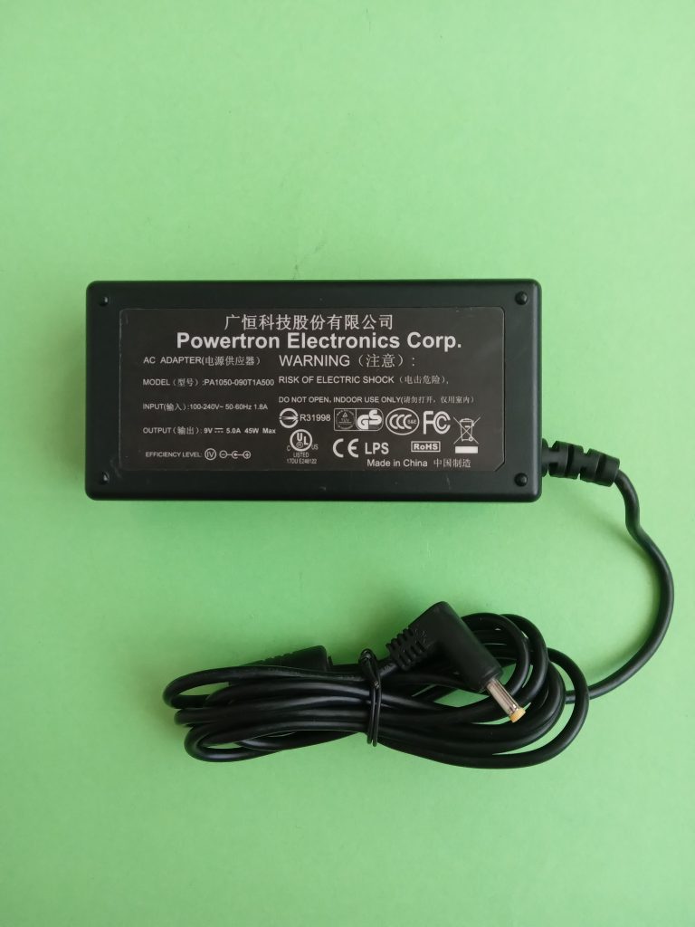 آداپتور سوئیچینگ رومیزی 9V-5A